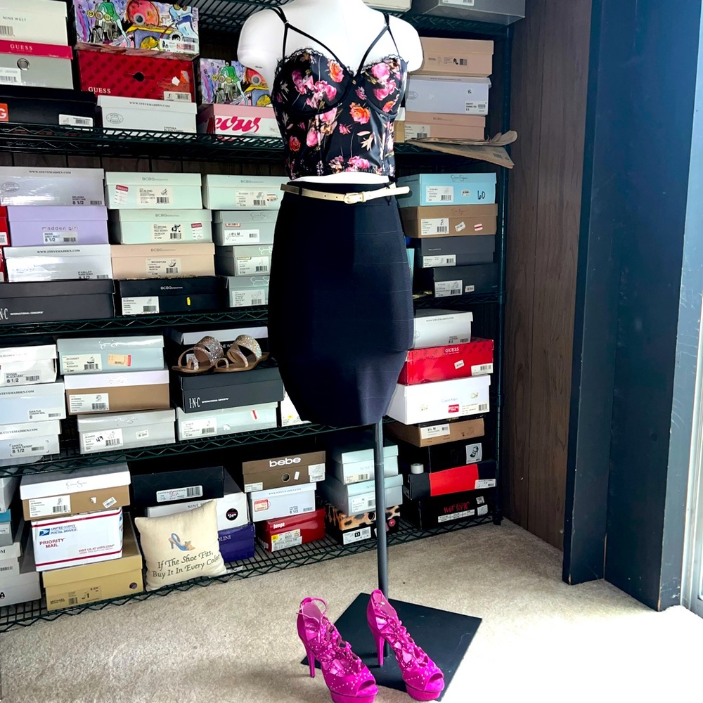 Victorias Secret bustier top w/Guess skirt